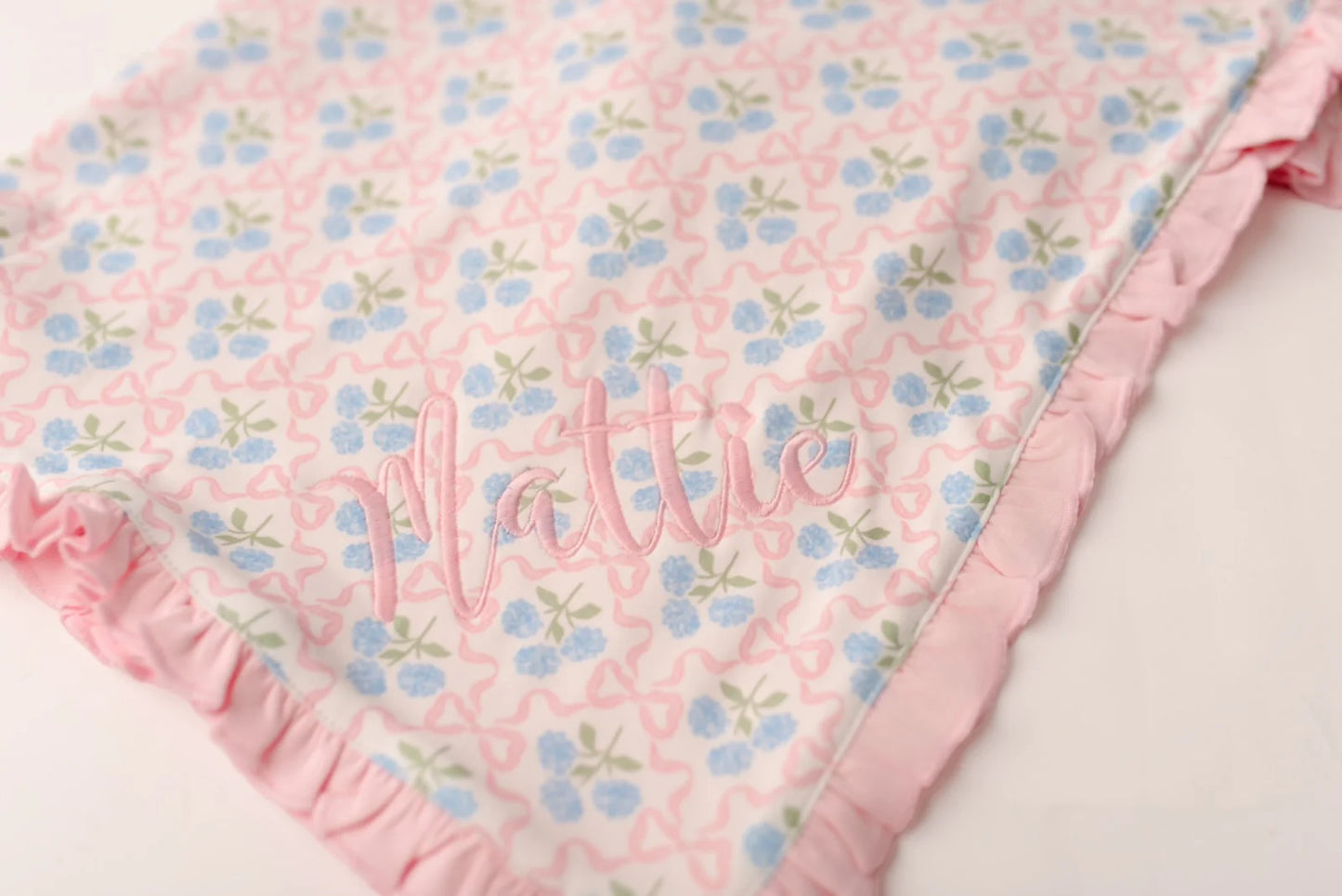 Hydrangea and Bows Ruffle Blanket