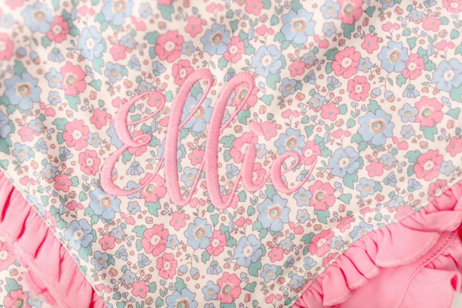 Floral Blanket with Ruffle Edge